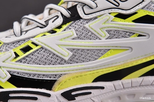 Be Right Back OFF-WHITE 0121